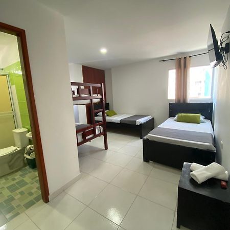 Ayenda Hotel Coral Санта Марта Екстериор снимка